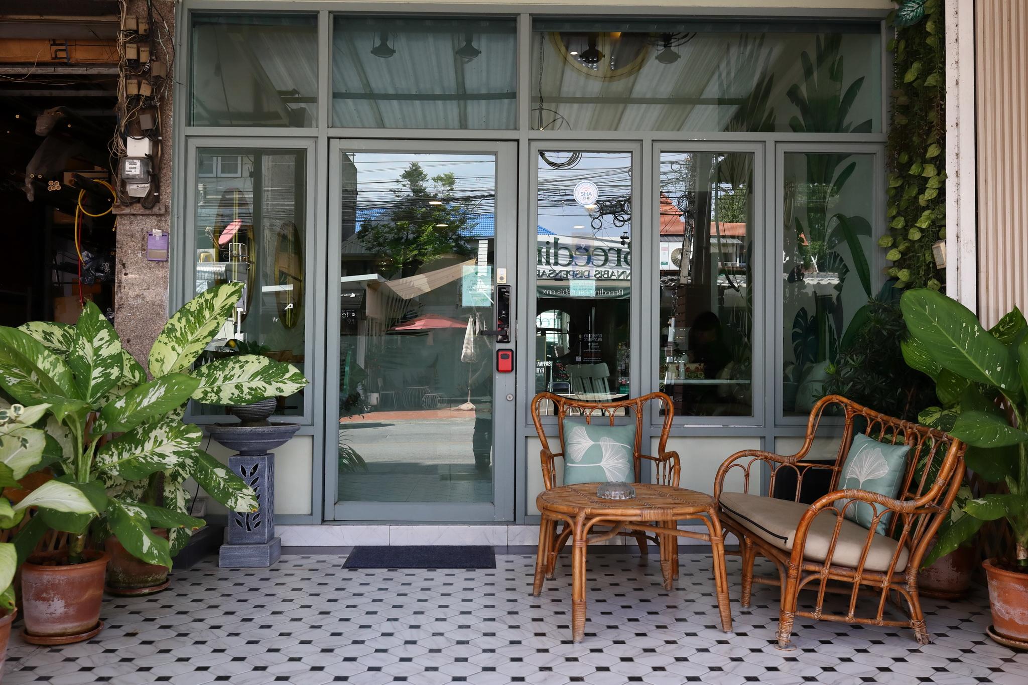 Live N Leaf Lifestyle Homestay 74/84
