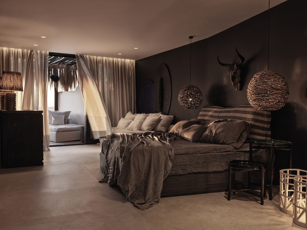 Myconian Panoptis Escape - Small Luxury Hotels of the World 37/50