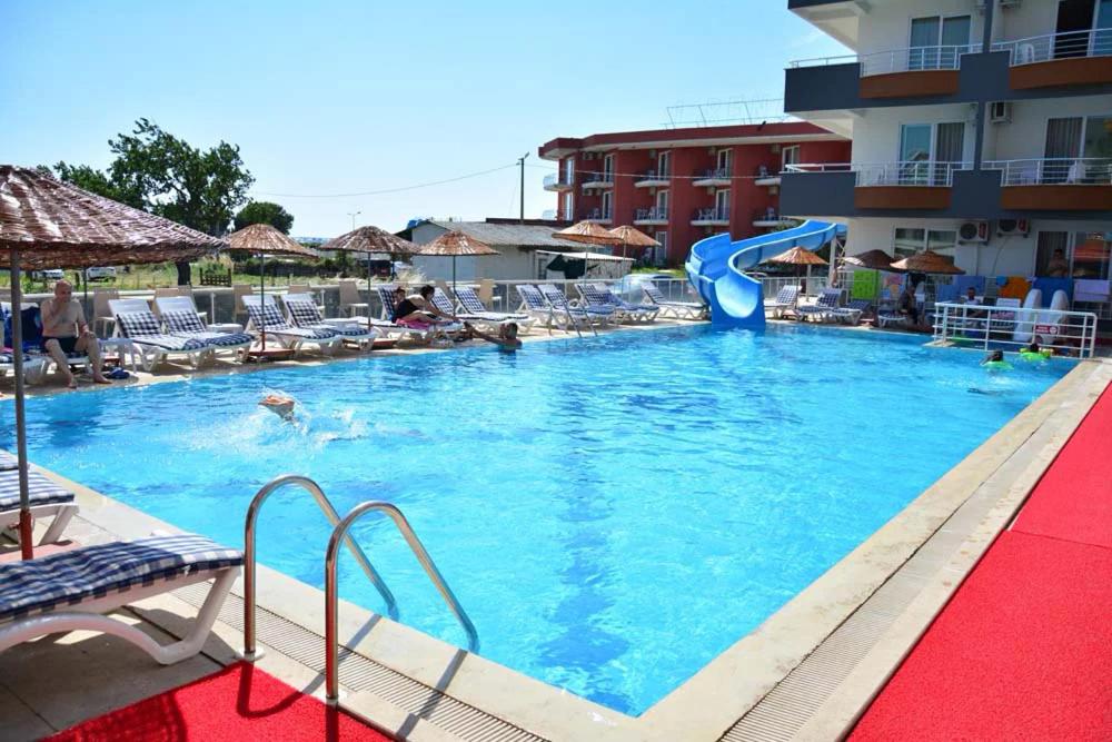 Hotel Sare 49/49
