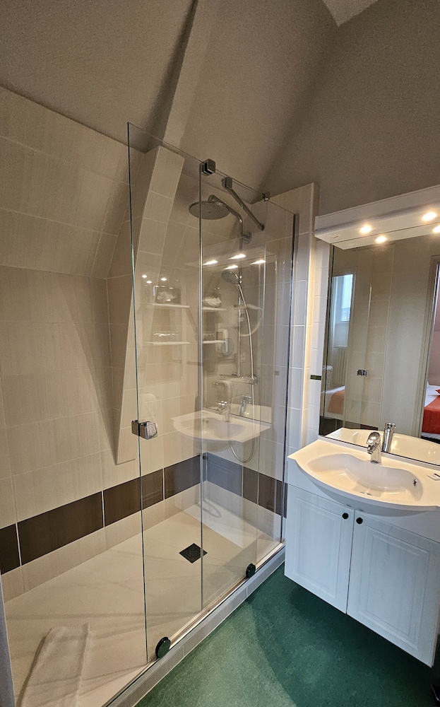 Citotel Le Rohan 27/50