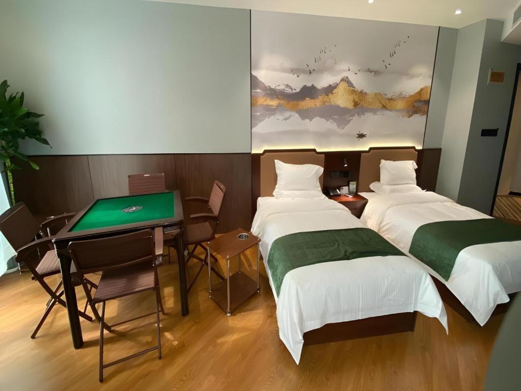 GreenTree Inn Datong High-speed Railway Station Wanda Plaza Fangte Express Hotel 19/48