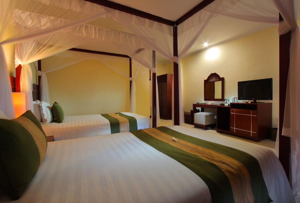 Adi Dharma Hotel Legian 20/50