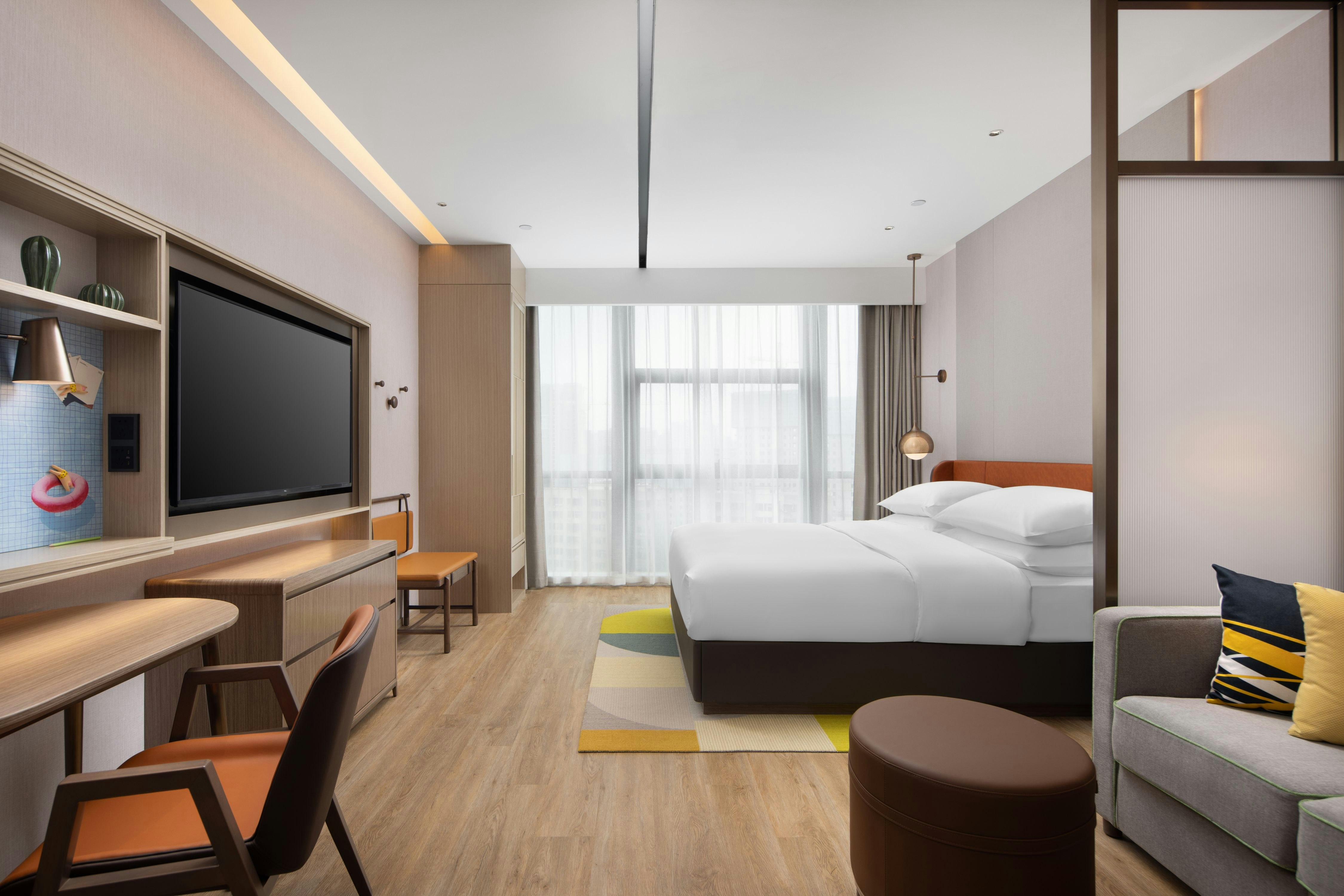 HOME2 SUITES BY HILTON WUHAN XUDONG 12/36
