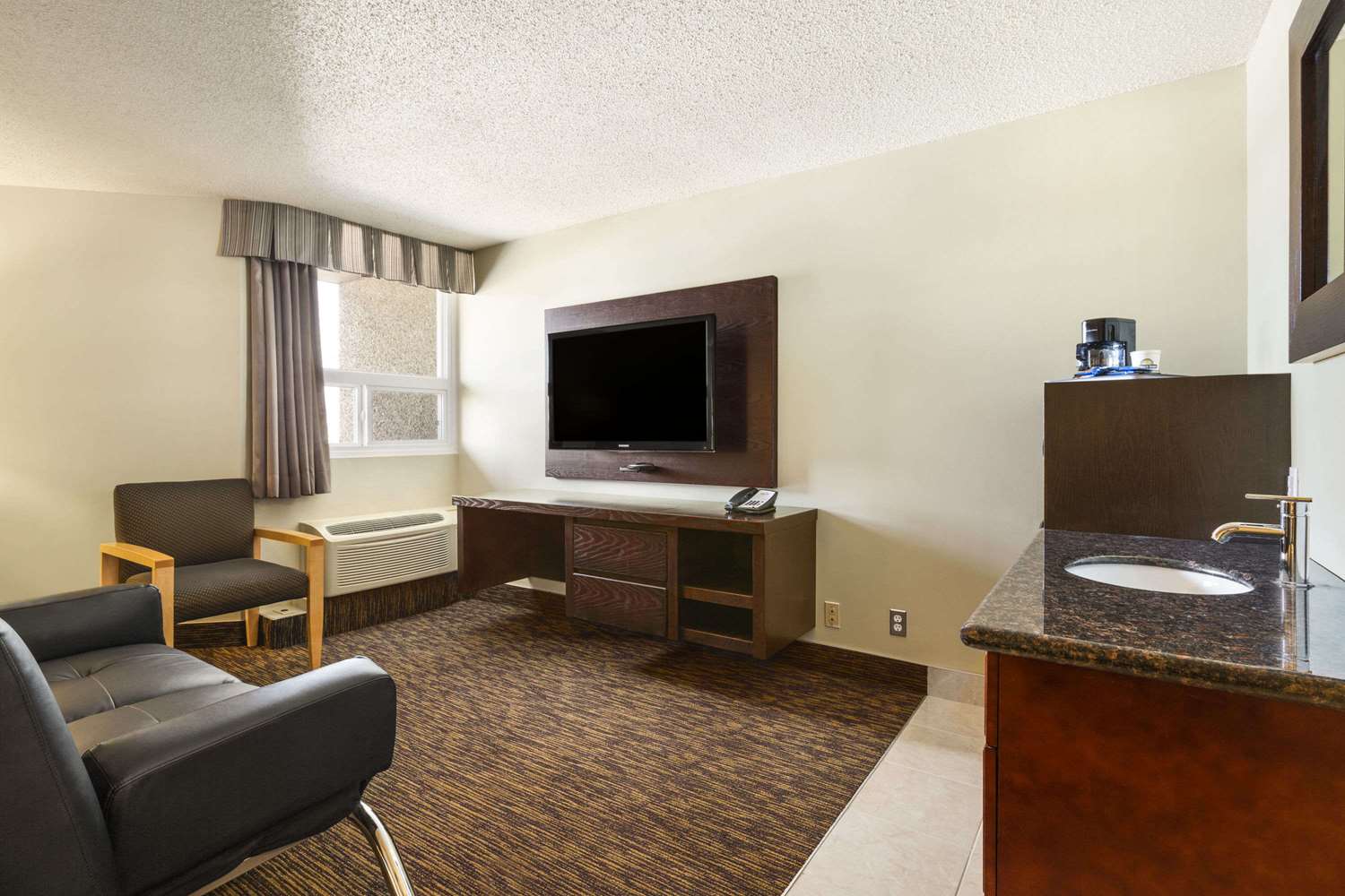 Days Inn Vermilion 30/33