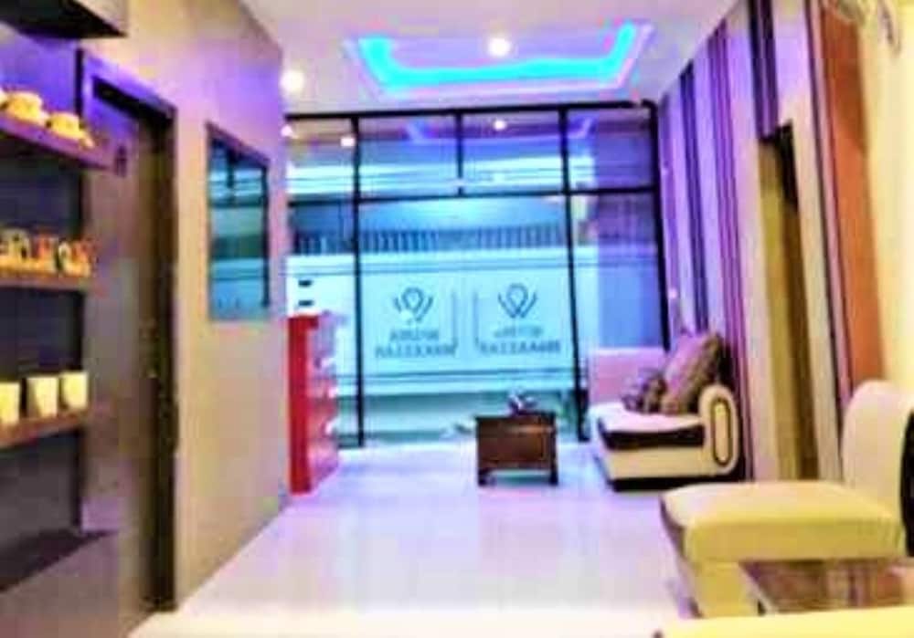 Hotel O Makassar near RS Grestelina formerly Wisma Makassar 21/38