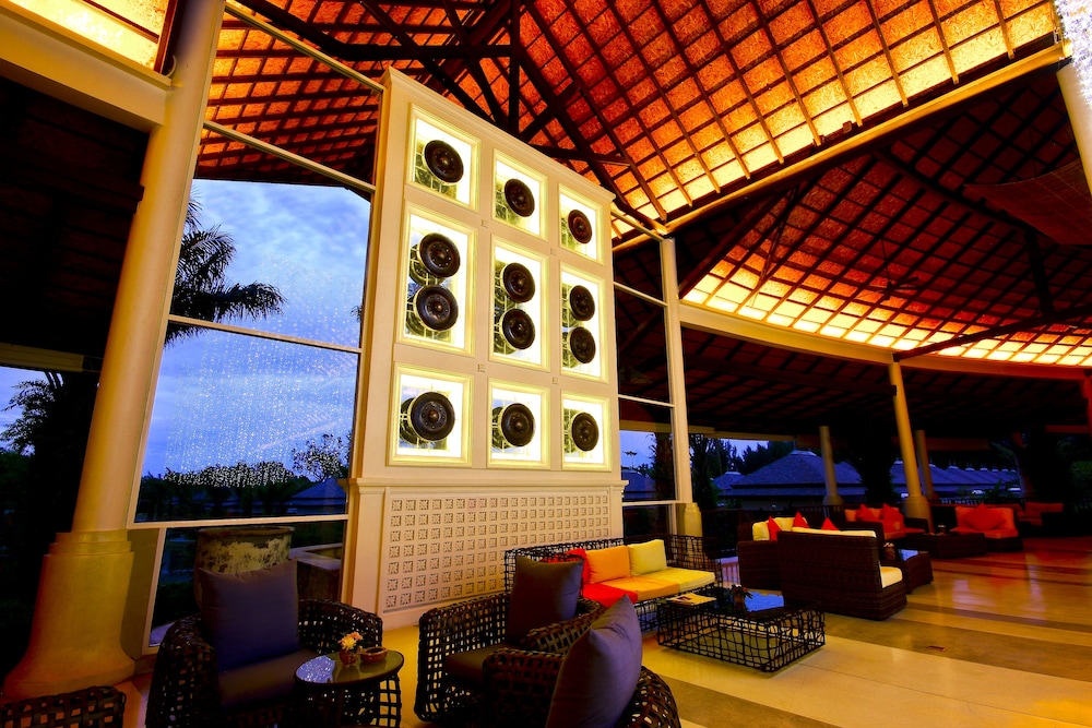 Ananea Beyond Khaolak 8/69