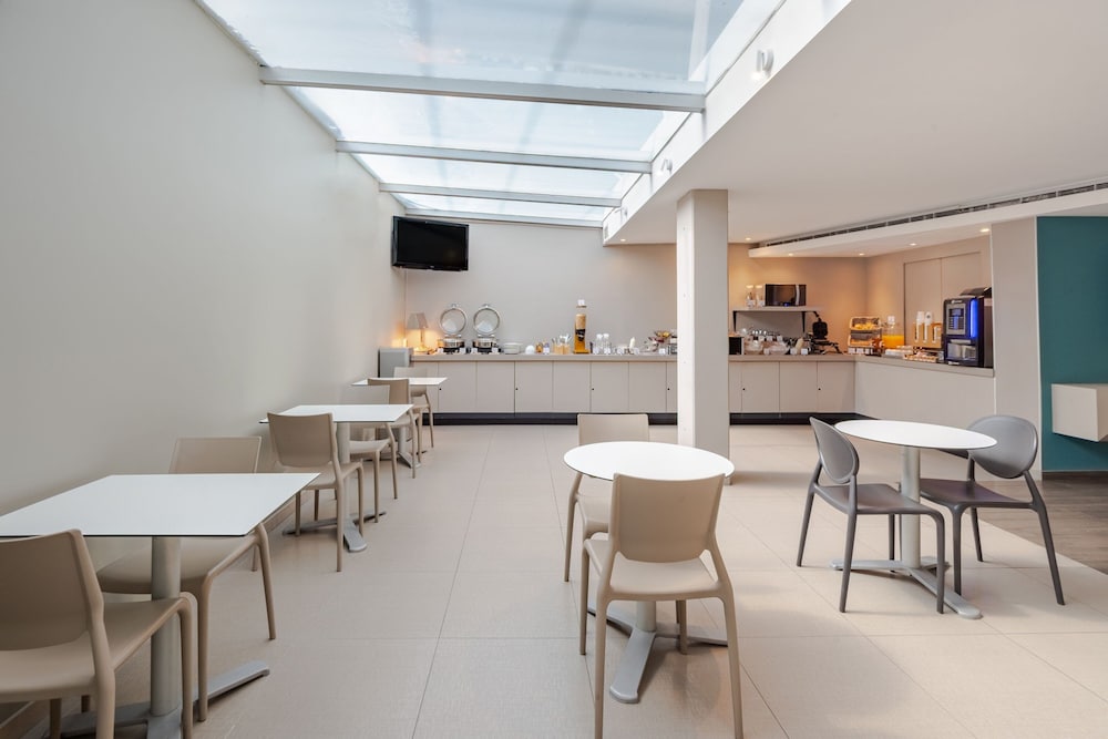City Express Suites by Marriott Ciudad de Mexico Anzures 44/61