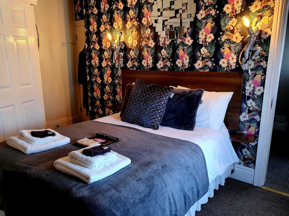 Gabrielle's Hotel 25/44