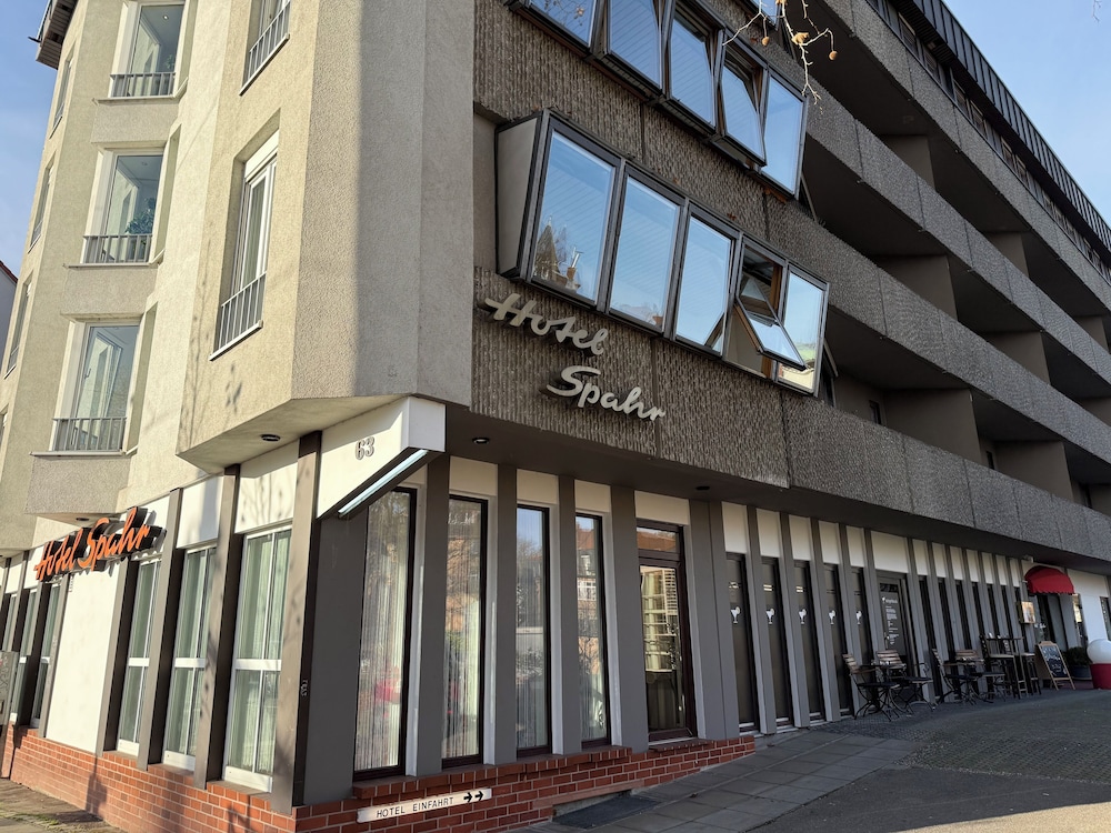 Hotel Spahr 64/70