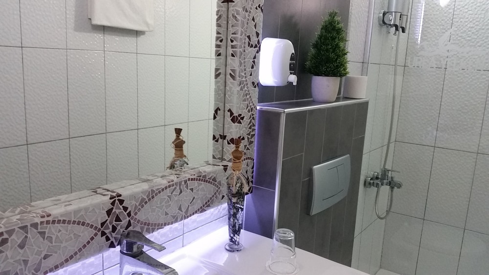 Urla Yelken Hotel- Adult +15 49/49
