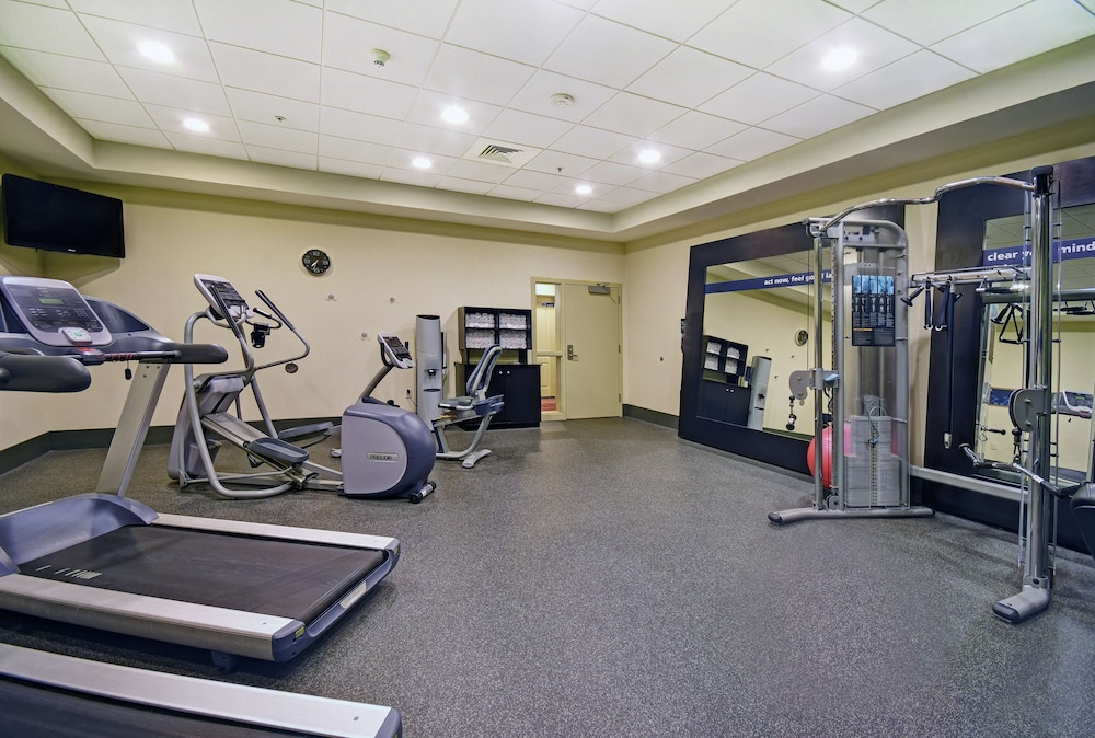 Hampton Inn Beloit 27/56