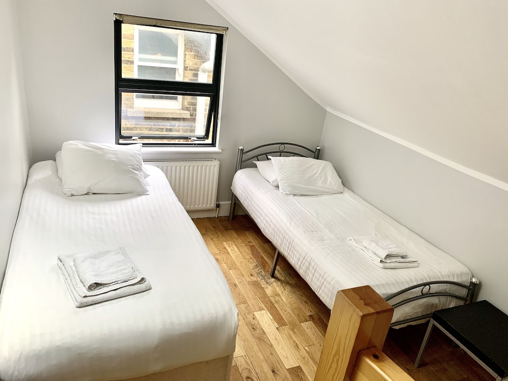 Westciti Croydon Serviced Apartments 10/50