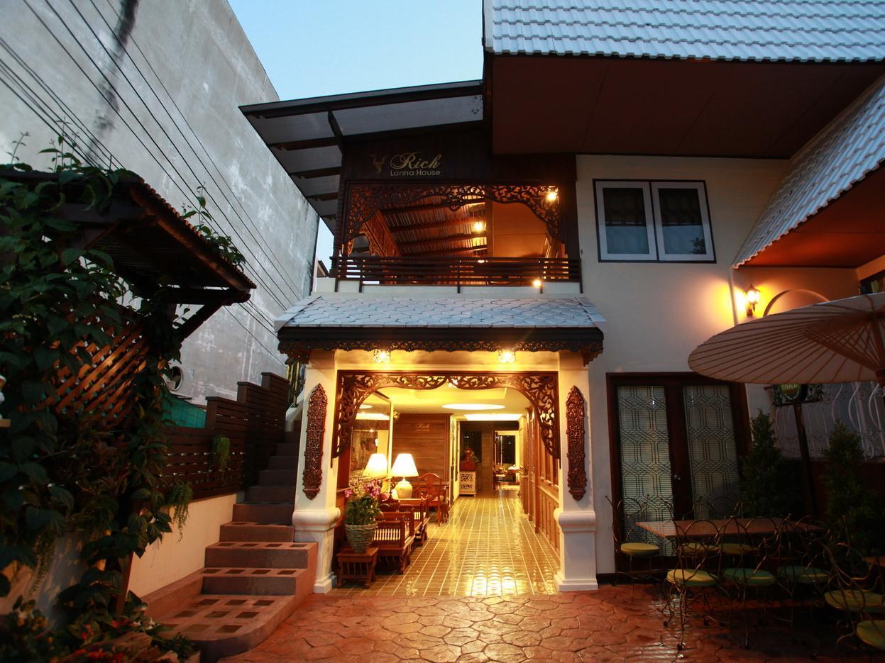 RICH LANNA HOUSE 2/32