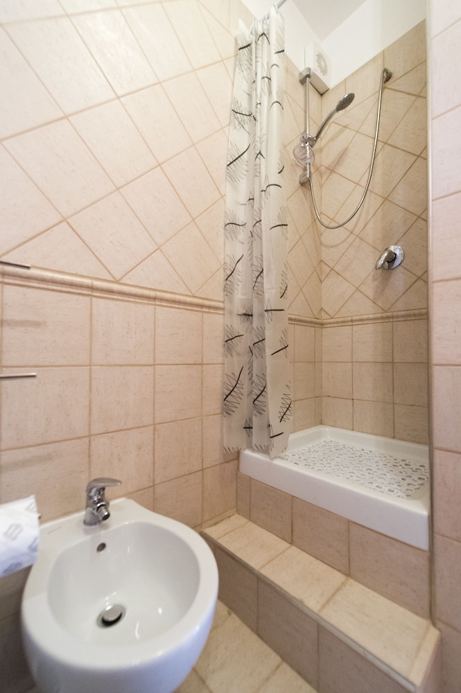 Domus Al Parco Guest House 45/47