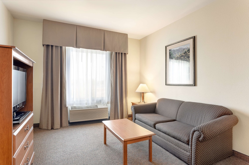 Best Western Plus Ellensburg Hotel 31/47