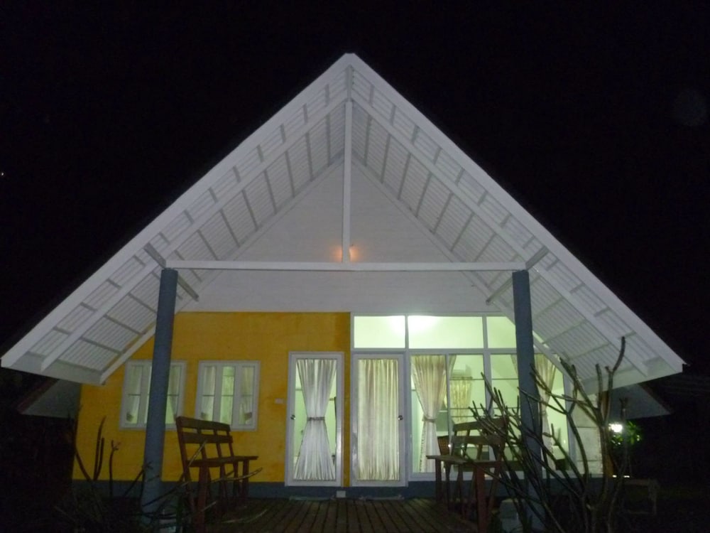 Ban Bang Home Resort 10/58