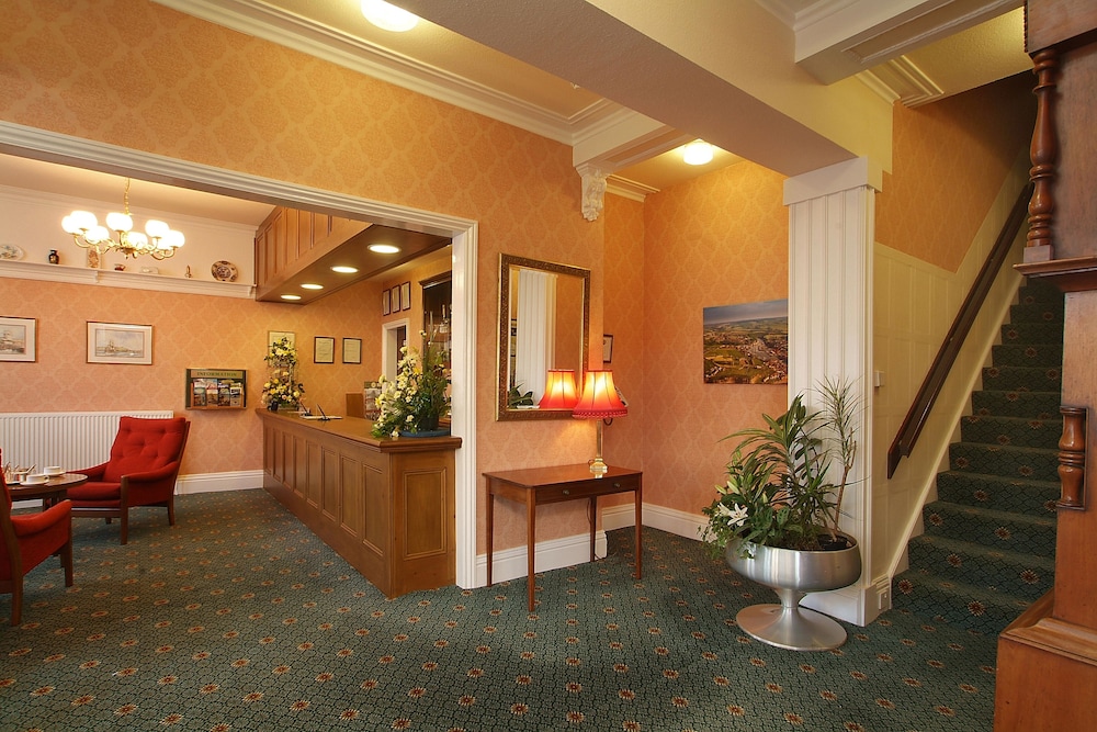 Saxonville Hotel 3/50