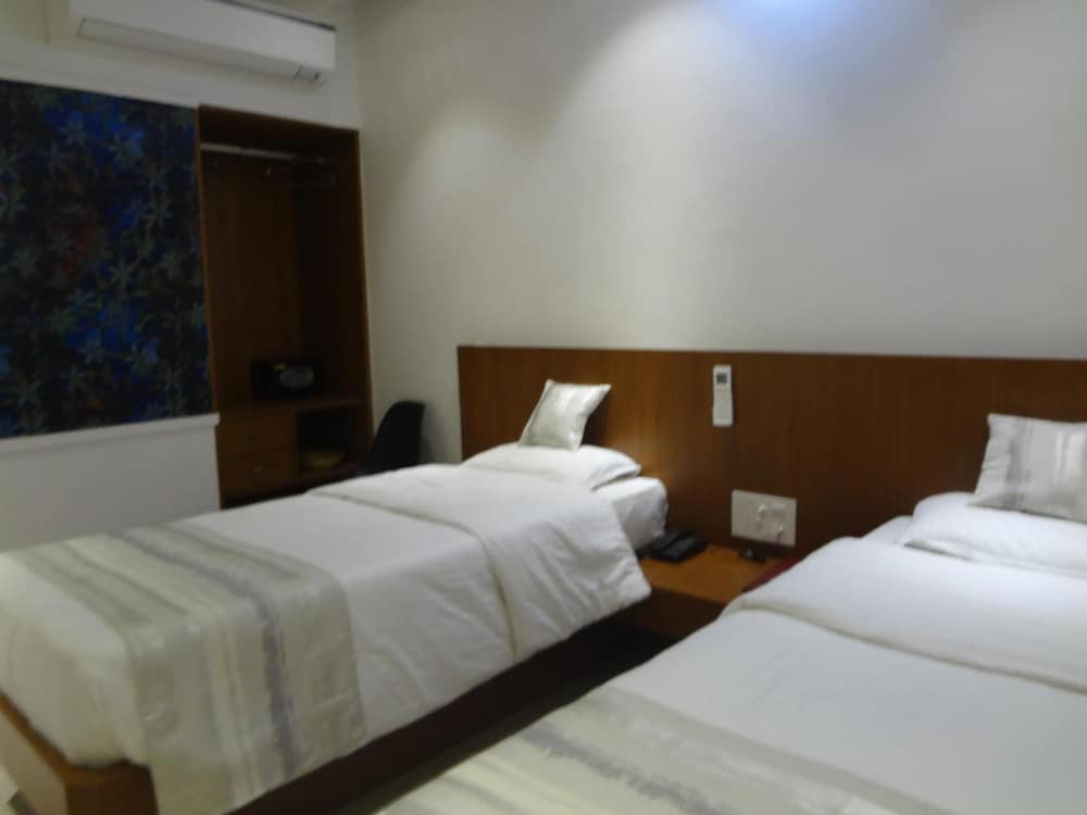 Hotel Vintage 11/50