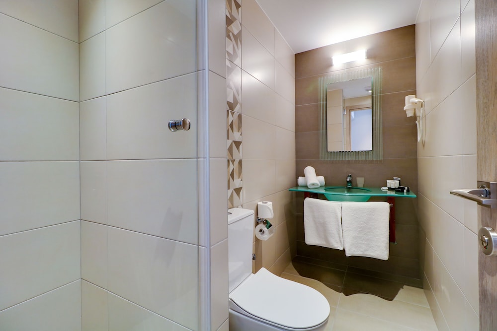 Tosca Beach Hotel 47/50