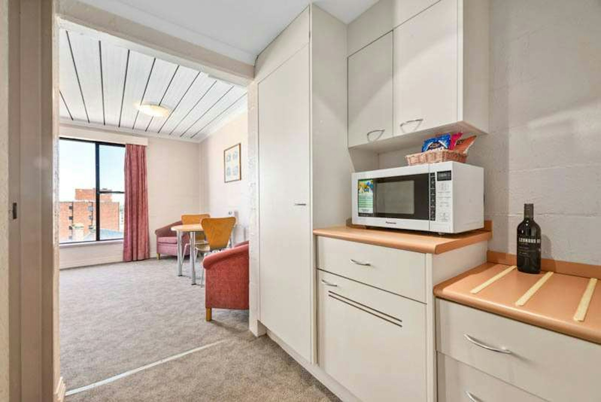 Balmoral On York 36/50