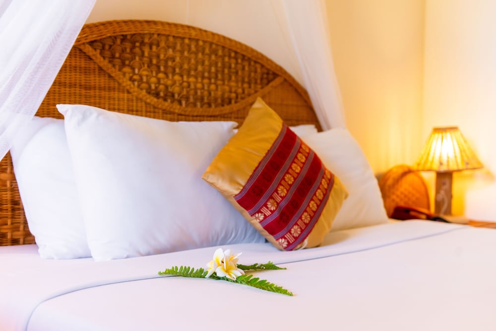 White Sand Resort 34/77