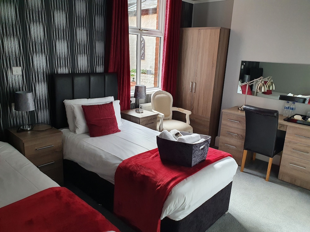 The Braemar Hotel 13/50