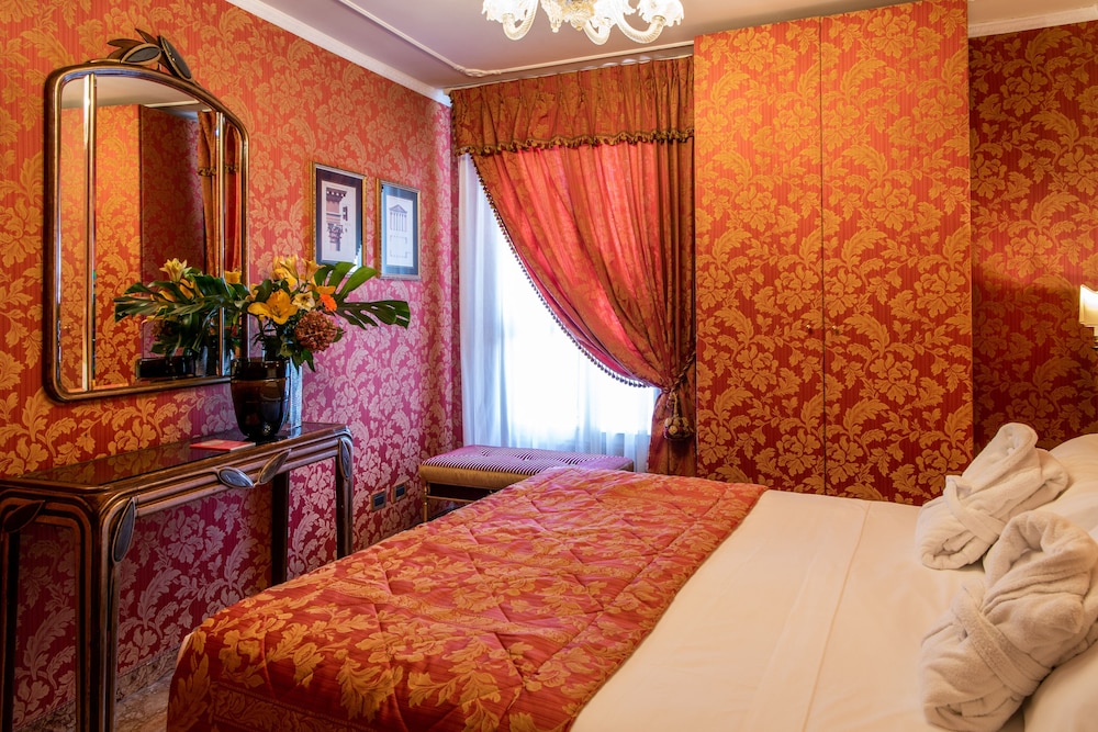 Hotel Santo Stefano 5/47