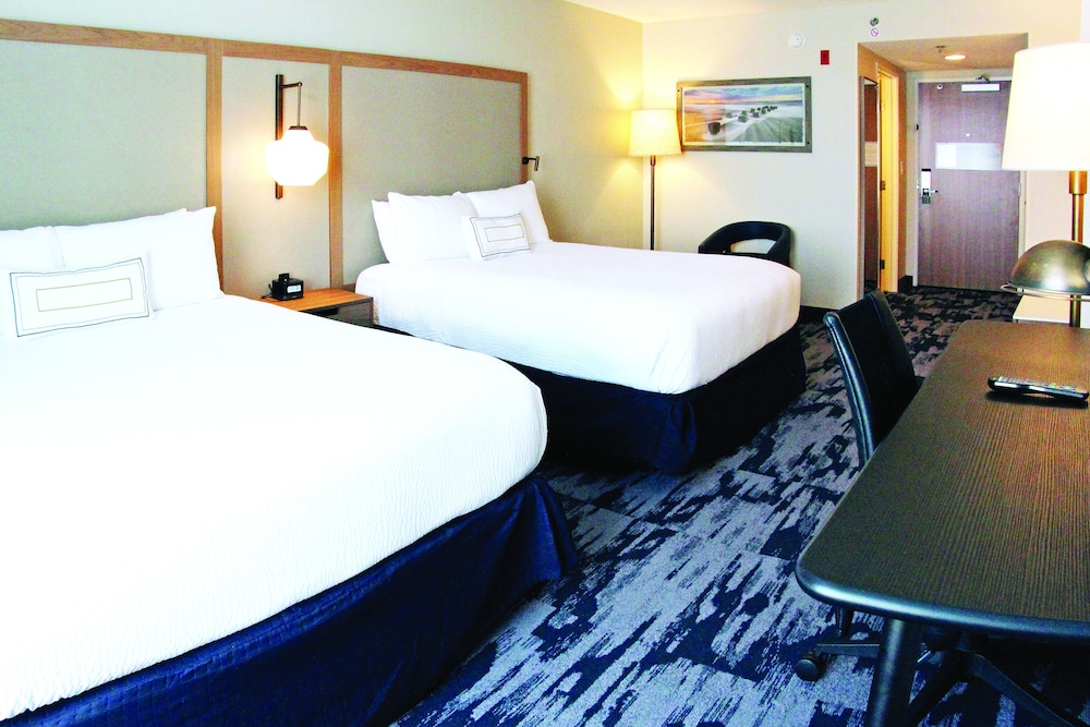 Fairfield Inn Suites Charleston Airport Convention Center 16/45