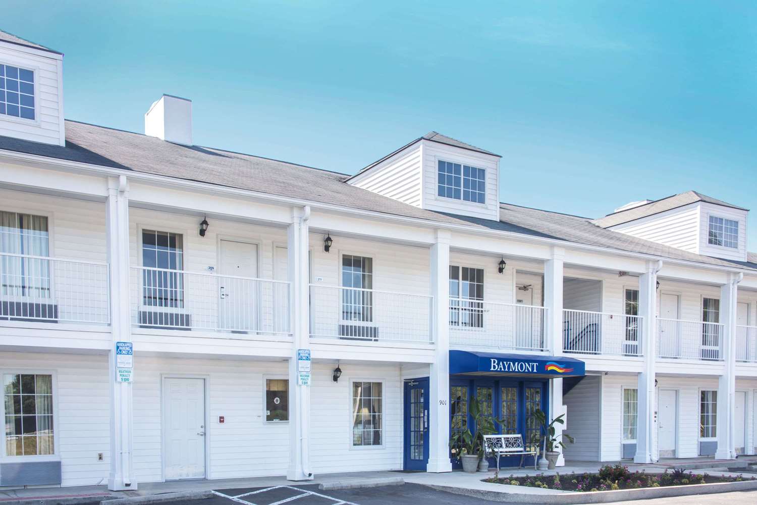 Baymont By Wyndham Dunn 4/21