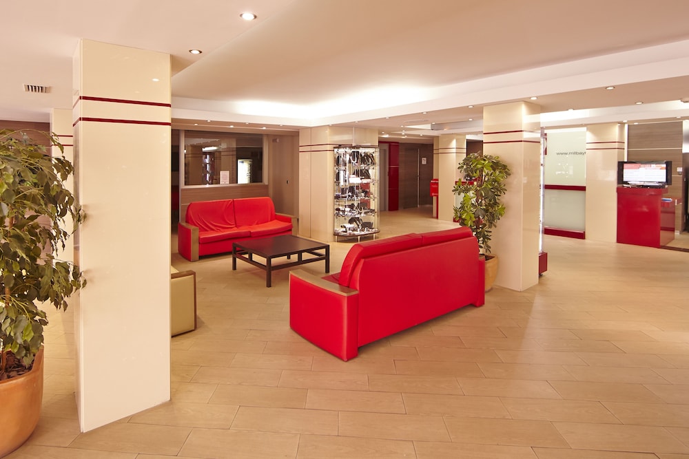 Caribbean Bay Hotel 16/32