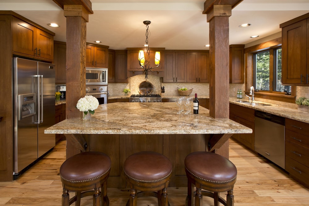 Teton Private Residences 30/50