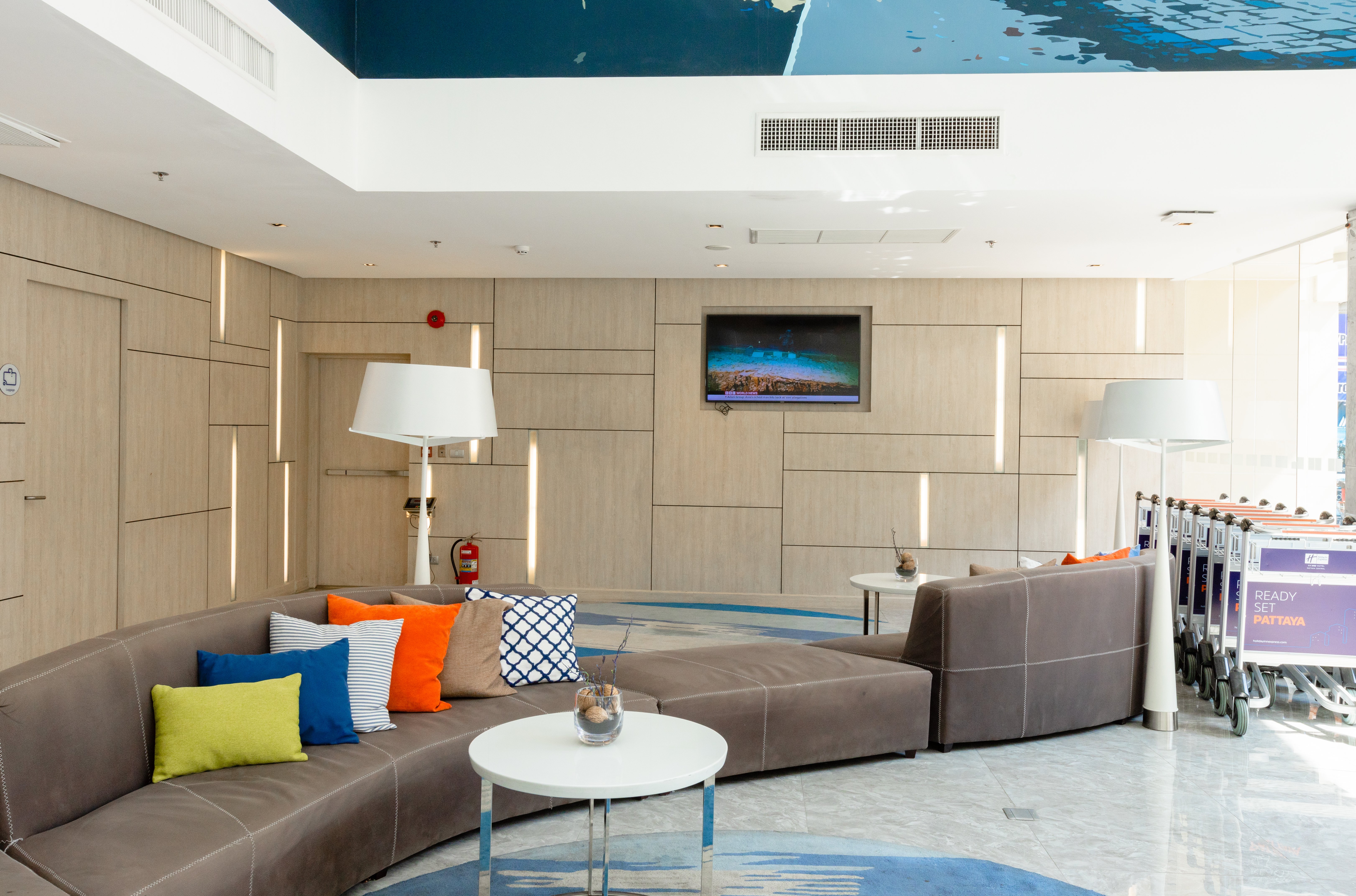 Holiday Inn Express Pattaya Central 50/80