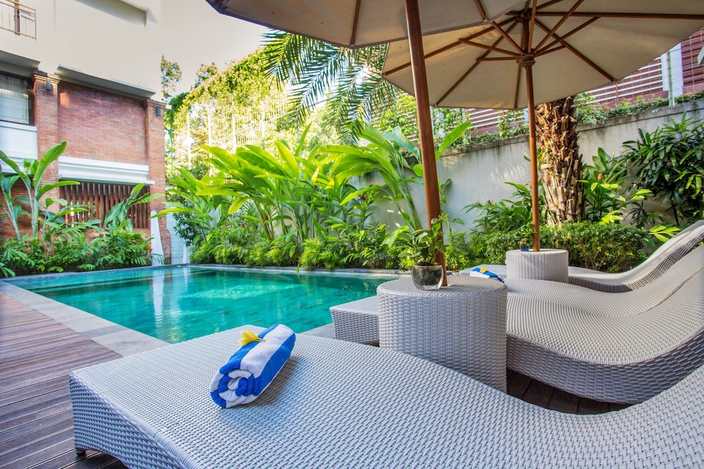 GRAND MIRAH BOUTIQUE HOTEL 28/29