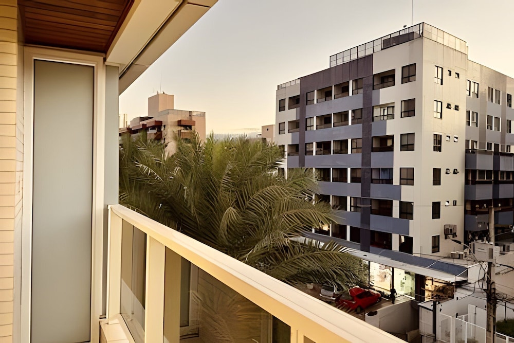 Solar Tambau Residencial 2/50