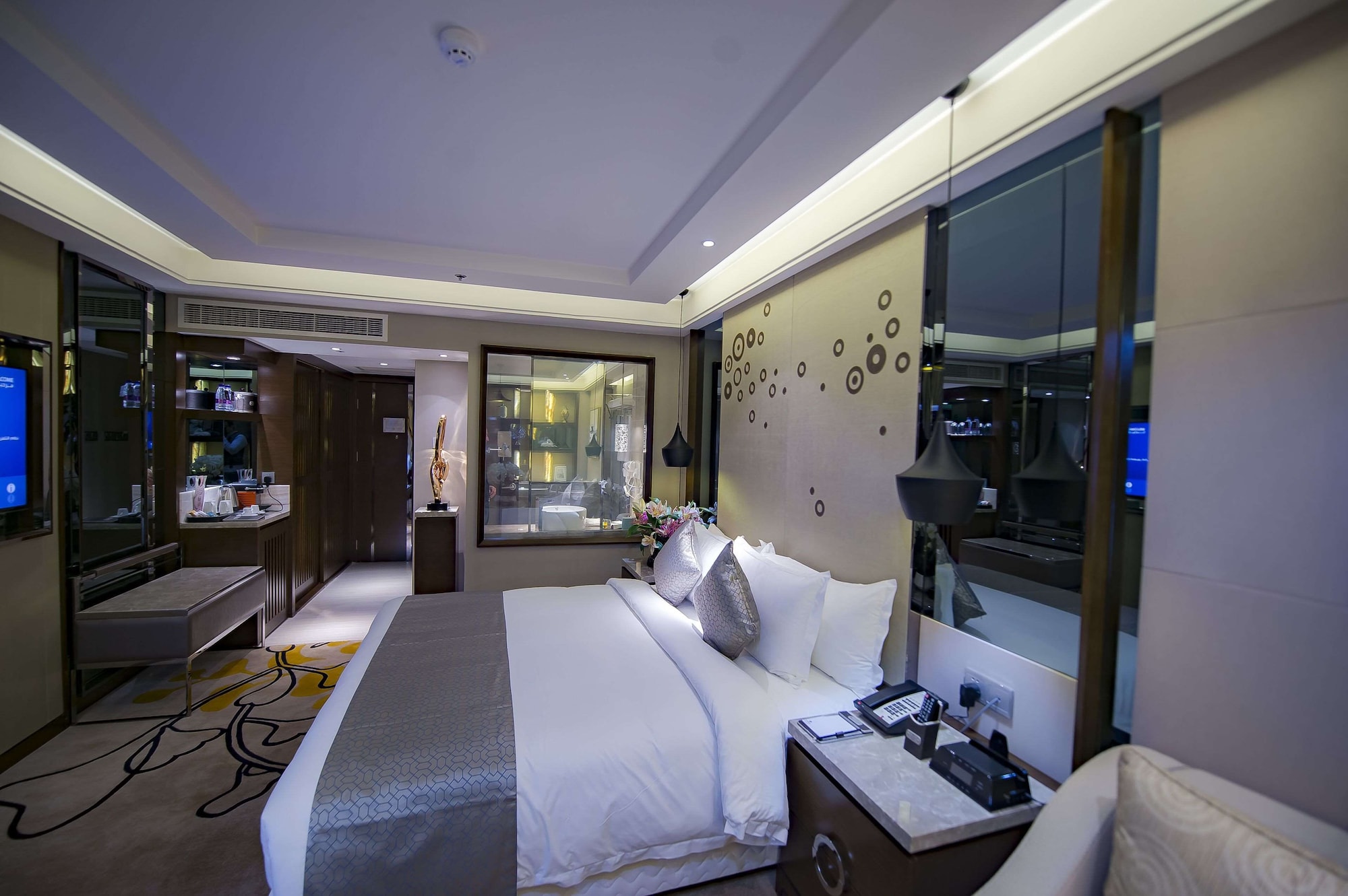 SUPERIOR, DOUBLE BED
