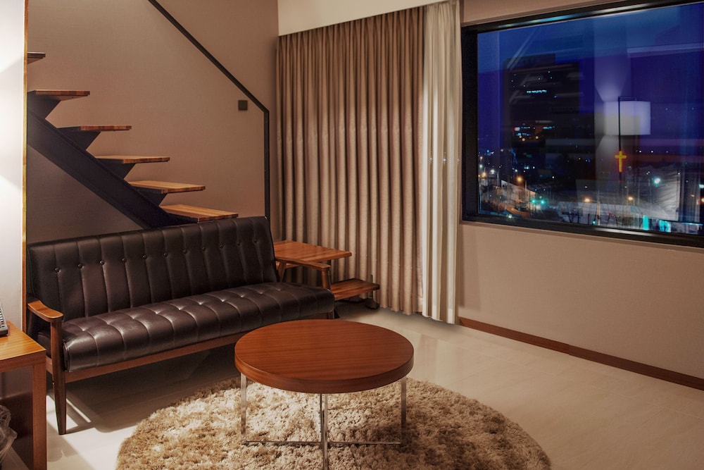 Top Cloud Hotel 32/47