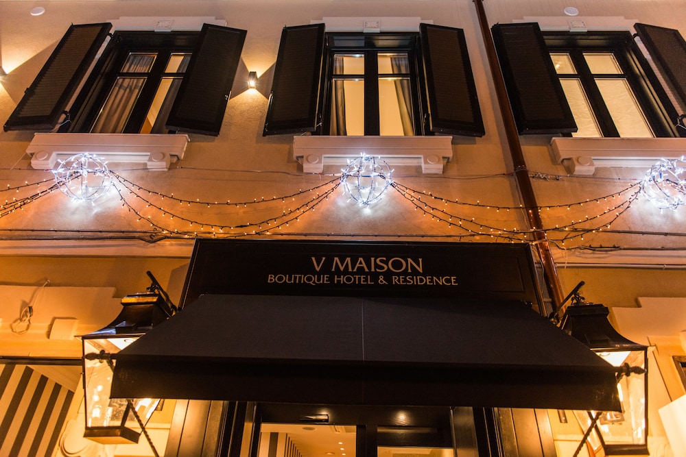 Vmaison Hotel 4/34