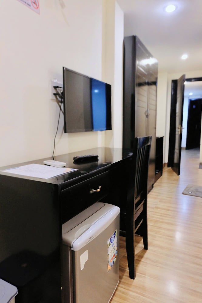 Canary Boutique Hotel 61/69