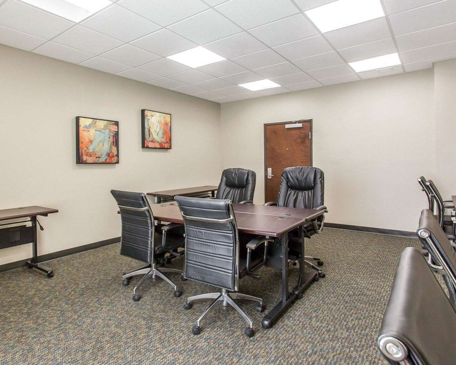 MainStay Suites Midland TX 38/44