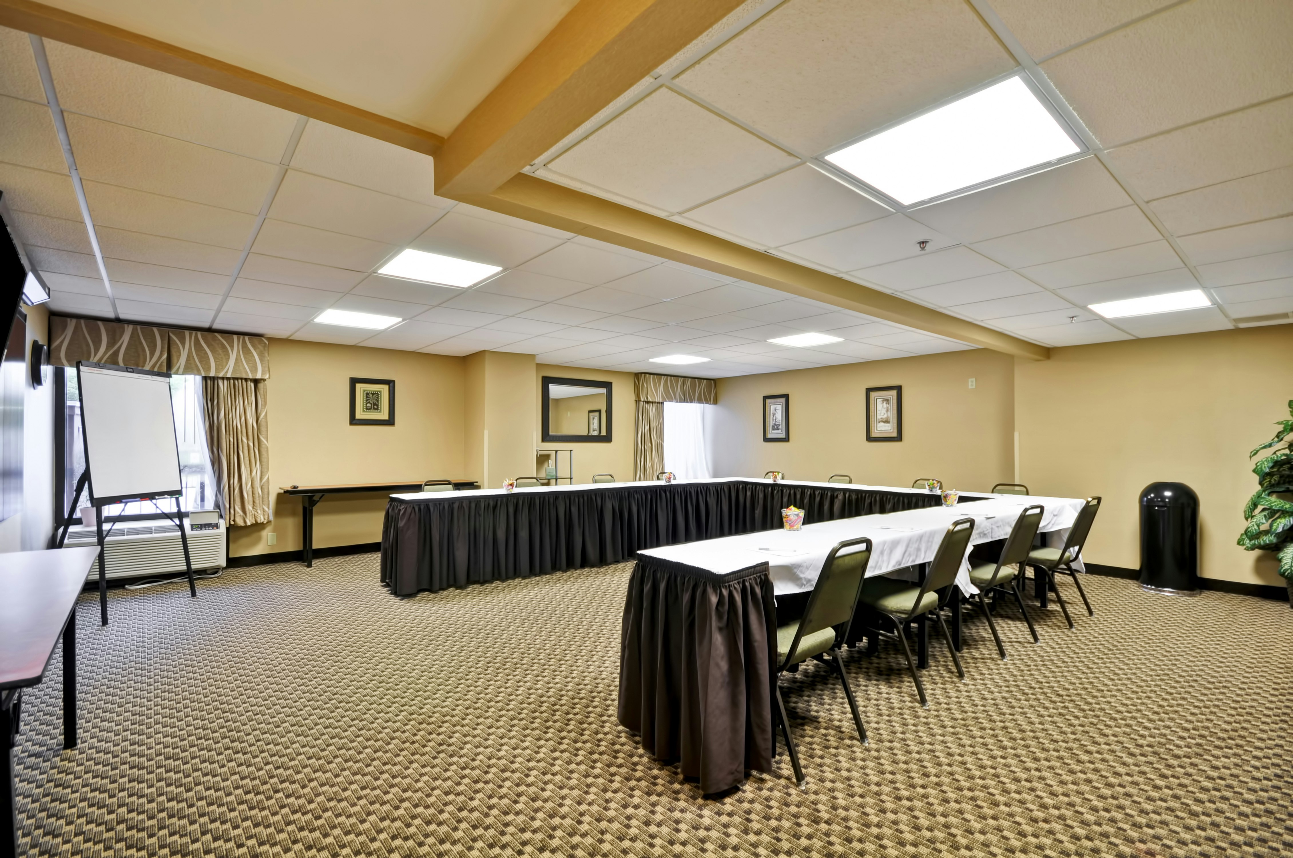 Hampton Inn Kansas City Overland Park 40/76