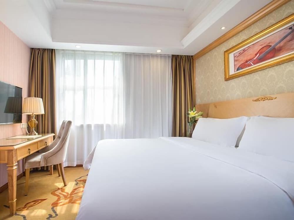 Vienna 3 Best Hotel (Guangzhou Convention & Exhibition Center Chigang Road) 10/55