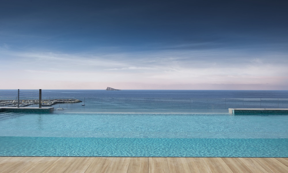 H10 Porto Poniente 43/50