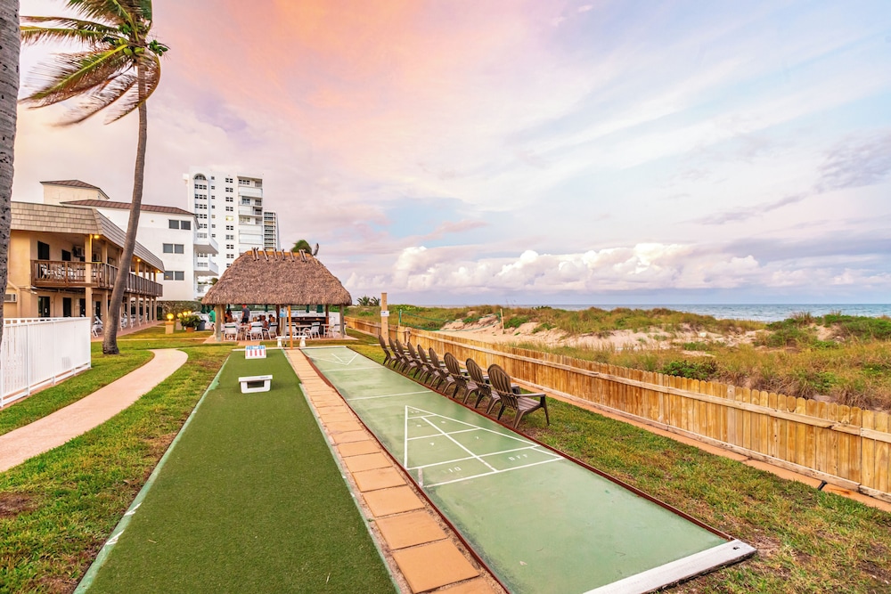 Emerald Seas Deerfield Beach Club 7/39