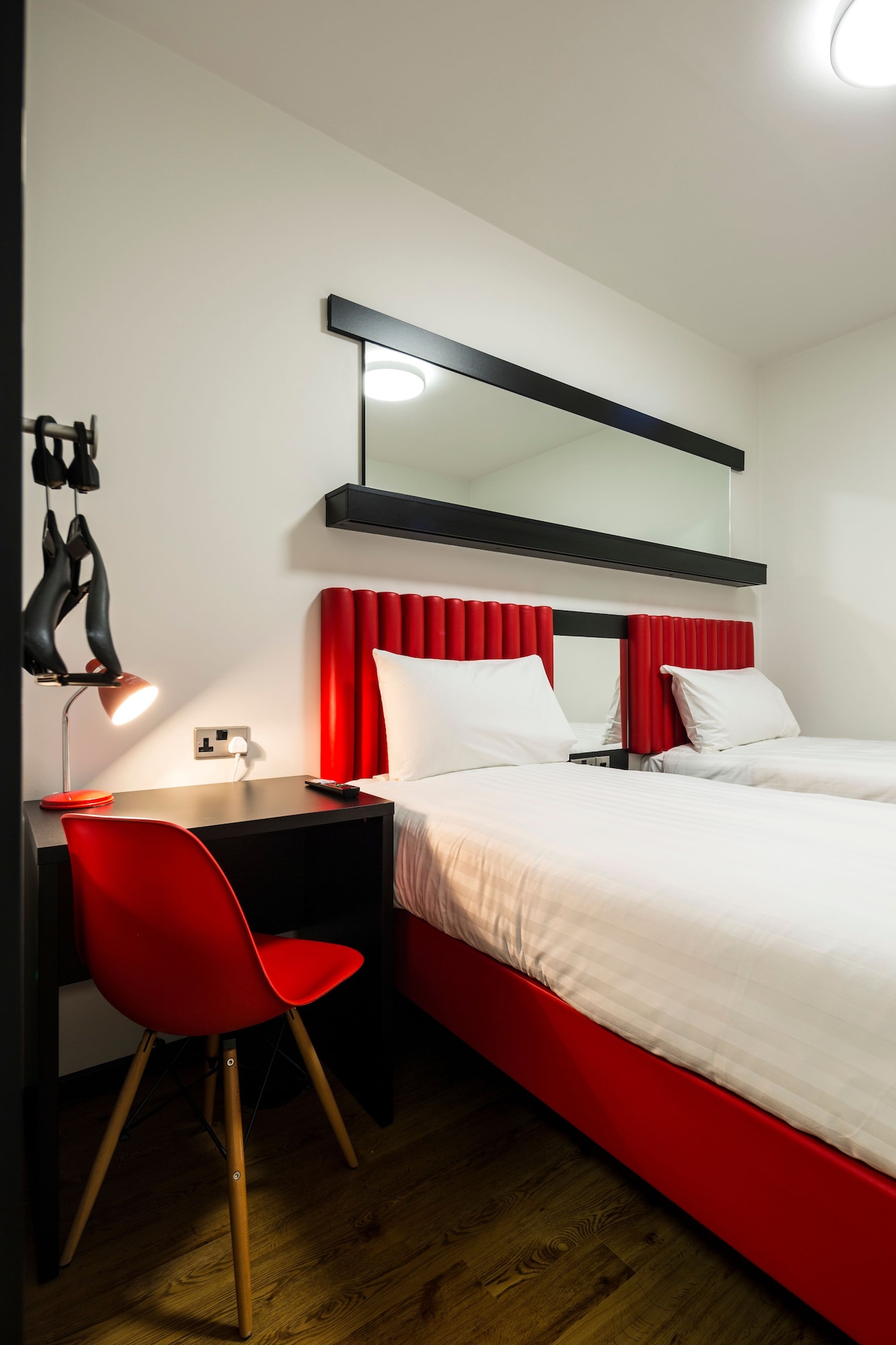Room, Twin Beds, No Window