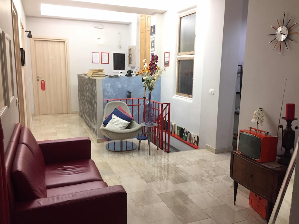 Roma Art Rooms 15/25