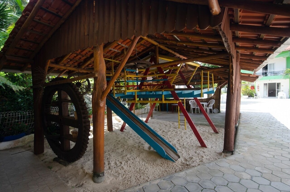 Pousada Canto Das Pedras 35/50