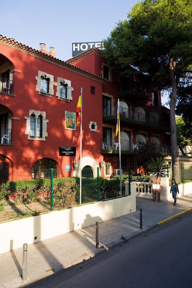 Canal Olimpic Hotel 9/64