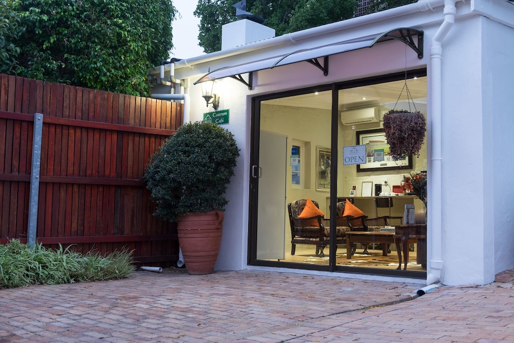 5 Camp Street Guesthouse & Self-Catering 5/50