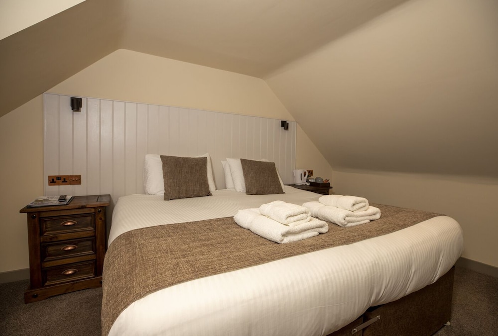 Whisky Vaults Hotel 12/50