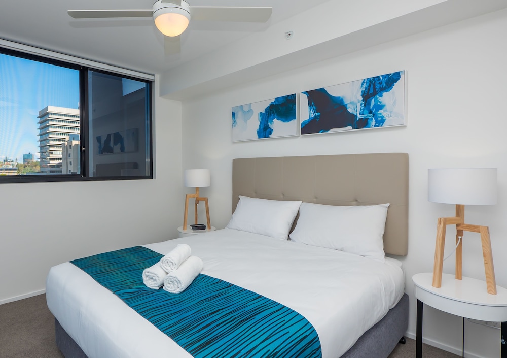 1 BEDROOM, APARTMENT